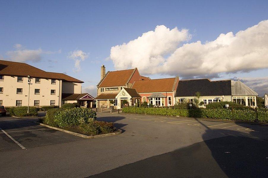 Premier Inn Haydock Park/M6 J23 ワーリントン エクステリア 写真